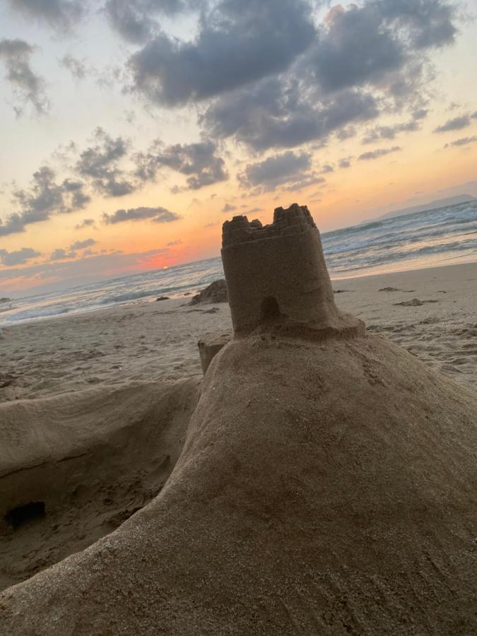 Mikes On The Beach ヘルソニソス エクステリア 写真